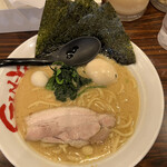 Yokohama Iekei Ramen Ginya Asahi Ten - 