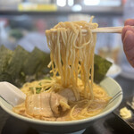 Yokohama Iekei Ramen Konshinya Mishima Ten - 