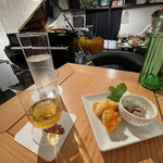 Jazz&Booze Storyville - Jameson ストレートで。