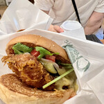 FRESHNESS BURGER Nakano Kitaguchi Ten - 