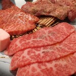 Yakiniku Namonaki Meiten e Ittou Nyuukon Ichimai Uri Yakiniku - 