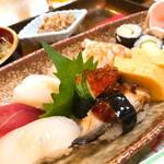 Haro Zushi - 