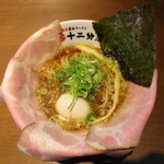 Jukusei Shoyu Ramen Junibunya Joyo Ten - 特製十二分屋そば