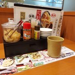 天丼てんや - 店内