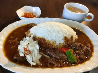 Curry no Mise DANKE - 牛すじカレー（トロトロに煮込みました）950円