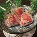 Yakiniku Saisai Kurogyu - デザートのいちごアイス、さっぱりでカチカチ