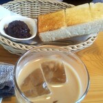 Komeda Coffee Ten Hamamatsu Harashima Ten - アイスオーレ￥520