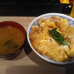 カレー&とんカツ 三田 - ロースかつ丼