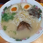 Ajitomi Ramen - ラーメン＋煮卵　730円