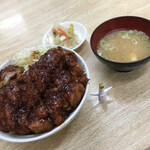 チャボ食堂 - チャボかつ丼