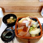 力士料理 綱寿し - 料理写真:ちらしランチ 990円