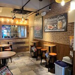 Gindako Highball Sakaba Hakata Gion Ten - 店内奥の席