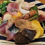 Seafood Shokudo Aji Kobo - 海鮮丼