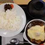 Matsuya Atsugi Ten - 2022年5月　たっぷりチーズのごろごろ煮込みチキンカレー 780円