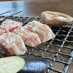 Grill Dining Yashichi - 飛騨牛串、豚バラ串、しいたけ、なす