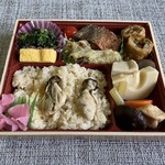 Dontaku Asuchi Ten - 牡蠣の炊き込みご飯弁当