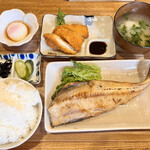 Izakaya Micchan - ホッケの魚定食1000円