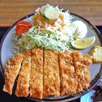 Tonkatsu Restaurant Tonki - 「ロースとんかつ定食（ラージサイズ）」のメイン