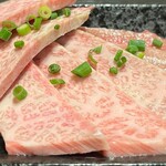 WAGYU DINNIG SANBANKAN - 黒毛和牛カルビ！