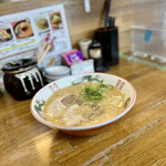 博多ラーメン屋 一十  - 