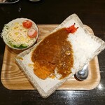 新潟 本町酒場 - 日替りランチ（カツカレー）680円