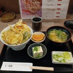 天ぷら 夢二 - サービスランチ天丼@750(税込)