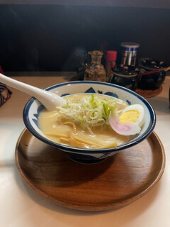 Ramen Sasafune - 味噌ラーメン850円