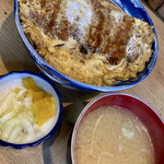 Tokusen - 
                        ◆カツ丼 900円税込
                        味噌汁.漬物