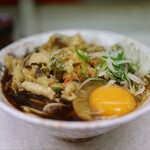 Yanagiya - 温蕎麦キノコ生卵=520円