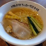 Tokyo Bay Fisherman's Noodle Ichigo Yokosuka Portomaketto Ten - ○潮ラーメン