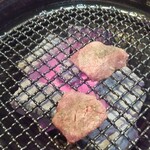 炭火焼 焼とり・焼肉 大吉 - 炭火焼き