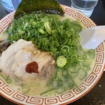 Hakata Ramen Kaedama Shokudo Yokosuka Chuo Ten - 