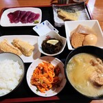 赤瓦の宿 ふくぎ屋 - にんじんシリシリももずくもイイですねー。