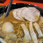 Hokkaido Ramen Okuhara Ryu Kura Kawazoe Ten - 醤油ラーメンチャーシュートッピング