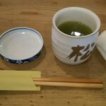 らかん寿し 松月 - お茶とお絞り 