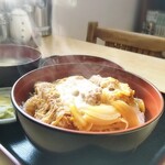 Nakatsugawa - カツ丼(￥780)。カツ丼が用意されてると食べたくなるのです。