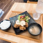 ほっこりごはん屋 輔 - 料理写真:自家製タルタルソースのチキン南蛮定食