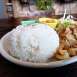 アオゾラ食堂 - ご飯大盛り無料