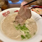 NAGAHAMA Ramen Jiro. - 豚骨ラーメン