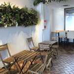 Boulangerie&Cafe. Be - 店内　※2階テーブル席