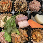 ベジタリアン料理弁当 香色茶坊 - 