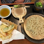 Soba Dokoro Mikazuki - 