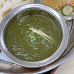 India Nepalese Jenika - ほうれん草チキンカレー