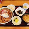 まつい食堂 - 料理写真:ばあちゃん直伝のモツ焼き丼