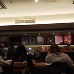 Starbucks Coffee Sazansukaitawa Hachioji Ten - 店内のようすです