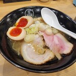 麺屋 縁 - 貝出汁ラーメン塩(大盛)、煮卵、メンマ