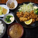 天広 - 唐揚げ定食￥900