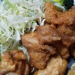 天広 - 定食の唐揚げ アップ