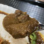 Curry no Mise DANKE - 牛すじもデカくてウマいよ