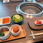 Yakiniku Ginza Kobau Namikidori Ten - 